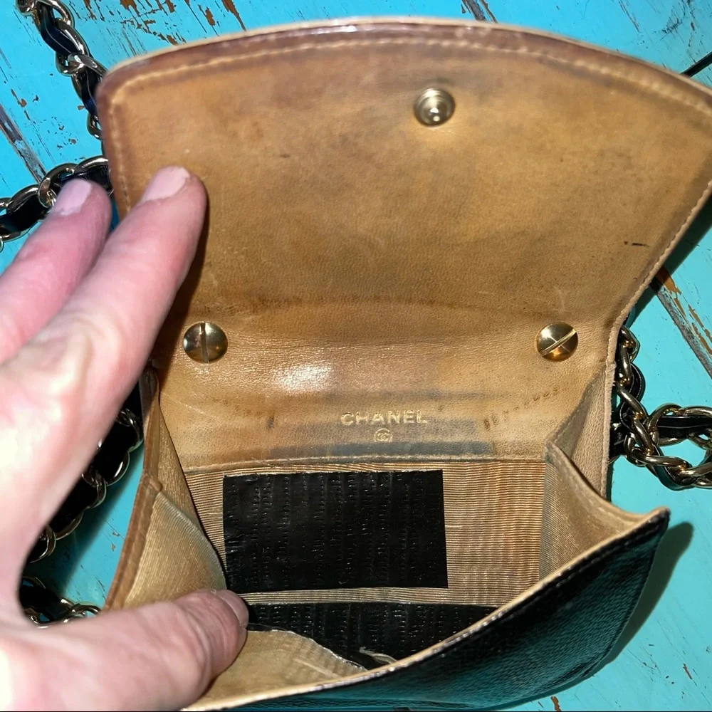 🔴🔴SOLD🔴🔴CHANEL WOC Vintage Wallet on Chain Crossbody Caviar Leather - Picture 12 of 16